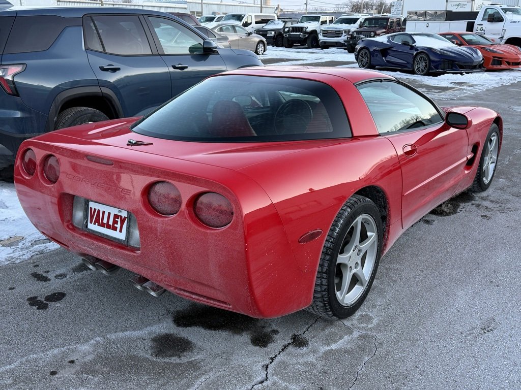 Used 2000 Chevrolet Corvette Coupe image 7