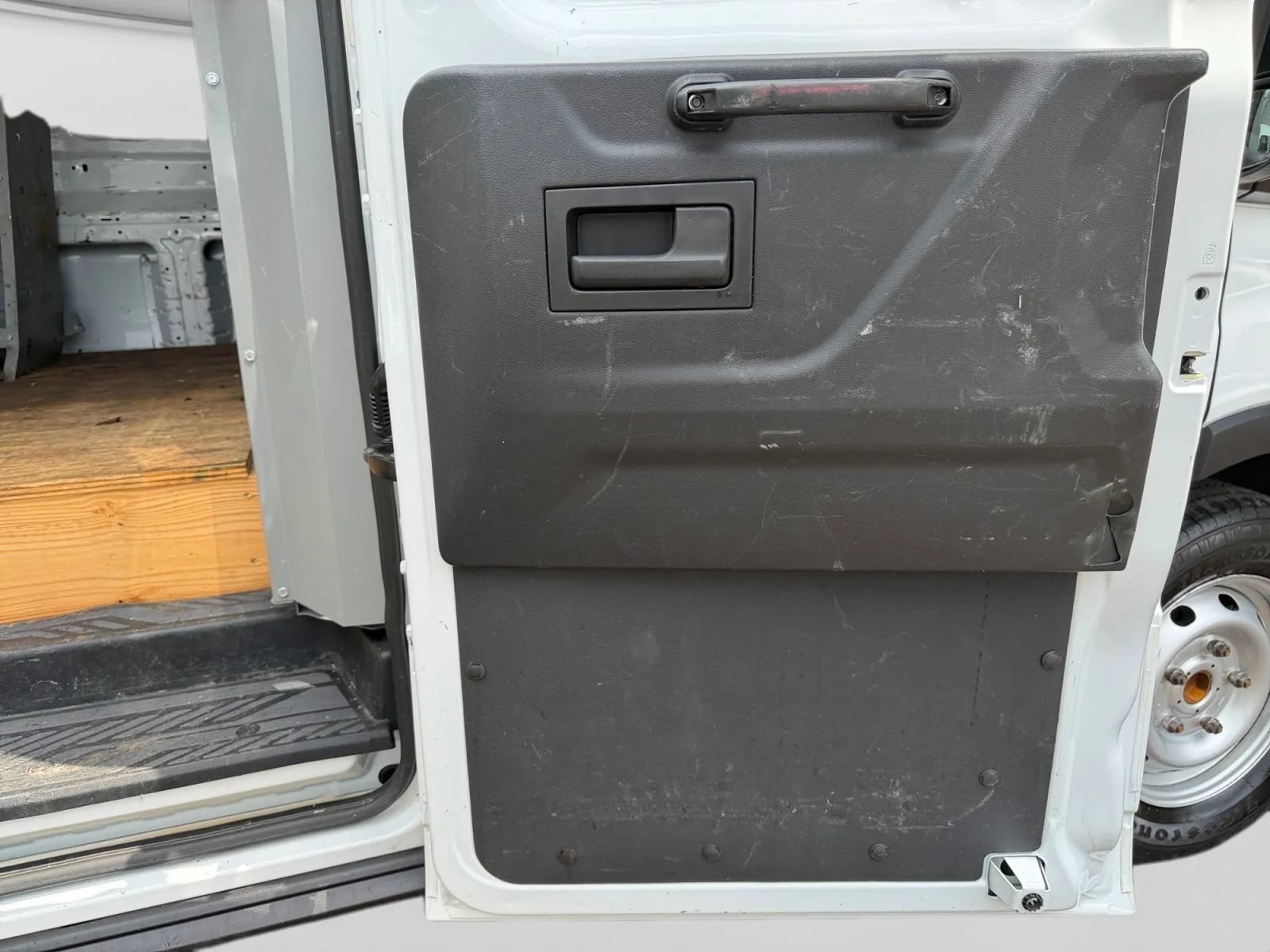 Used 2020 Ford Transit 250 Low Roof RWD image 29