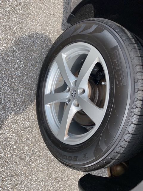 Used 2018 Porsche Macan image 33