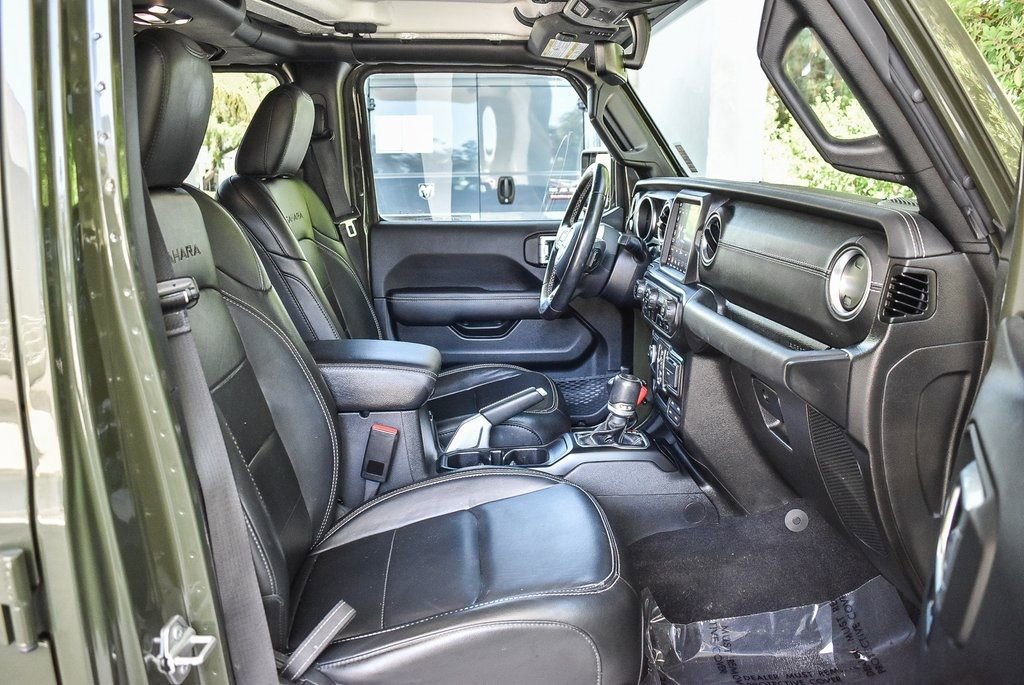 Used 2022 Jeep Wrangler Unlimited Sahara 4xe image 14