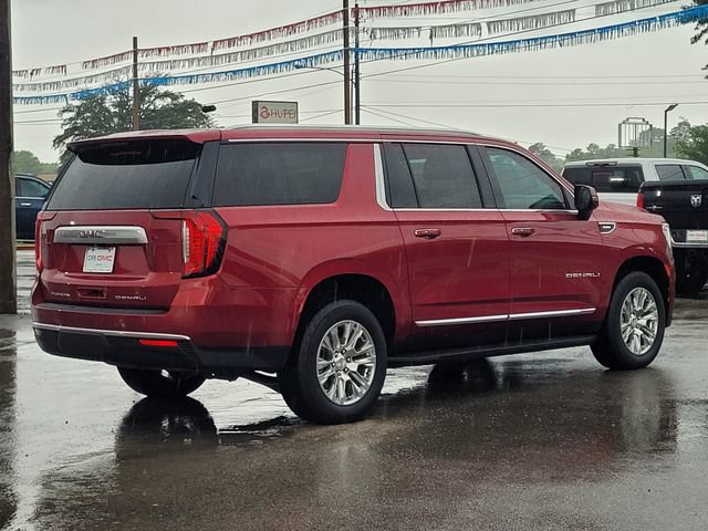 Used 2024 GMC Yukon XL Denali AWD/4WD image 5