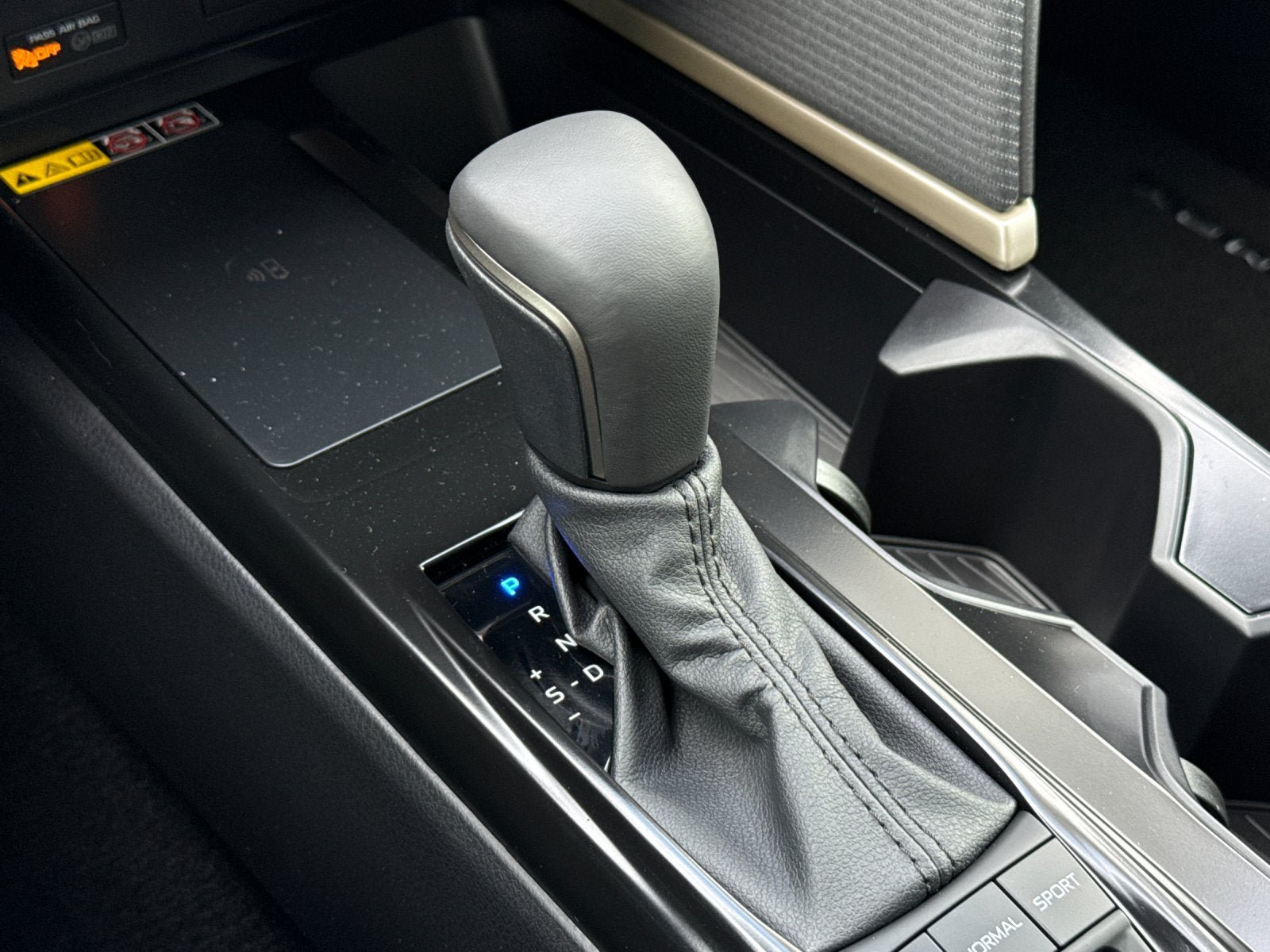 New 2026 Toyota Camry SE w/ Convenience Package FWD image 18