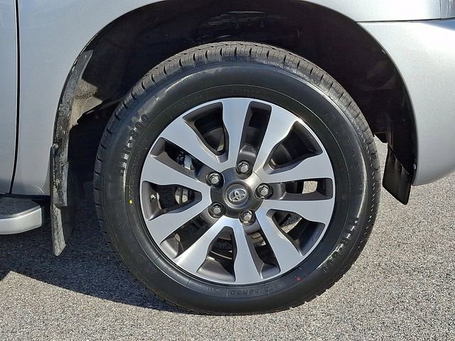 Used 2020 Toyota Sequoia Limited w/ Safety & Convenience Package AWD/4WD image 12