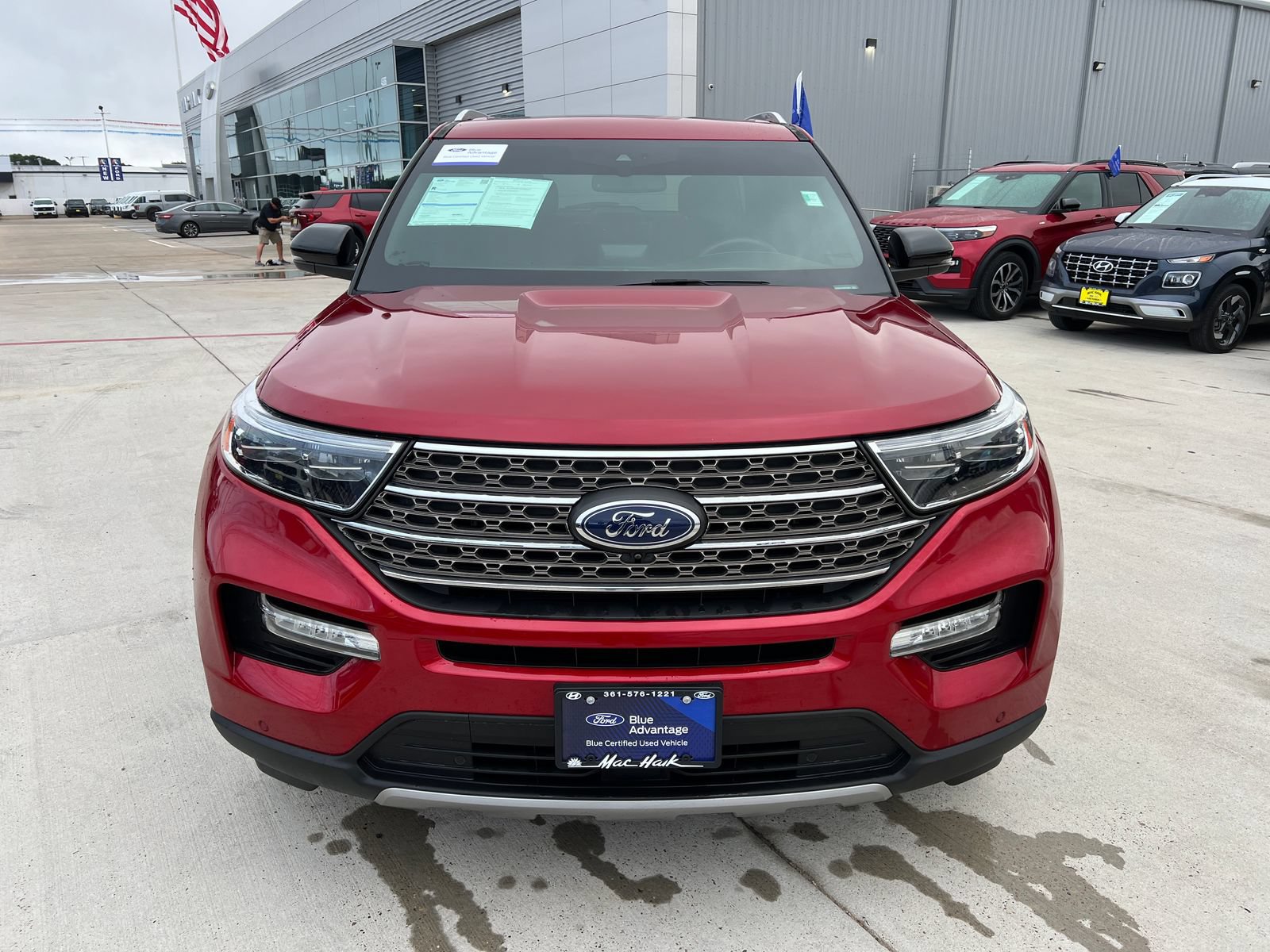 Certified 2024 Ford Explorer King Ranch w/ Technology Package AWD/4WD image 8