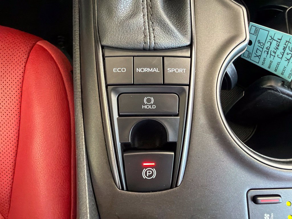 Certified 2024 Toyota Camry XSE w/ Navigation Package FWD image 33
