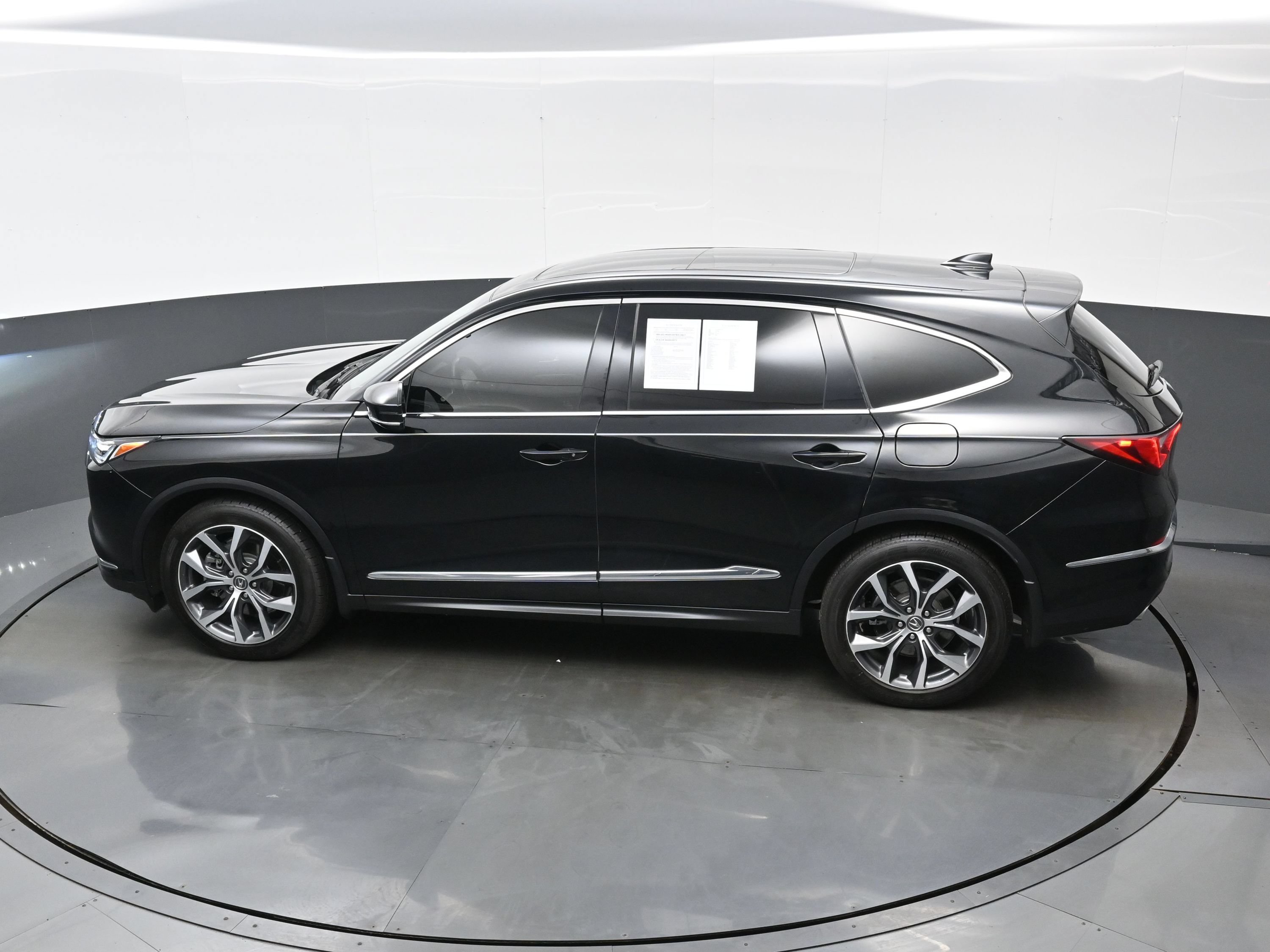 Used 2022 Acura MDX w/ Technology Package FWD image 34