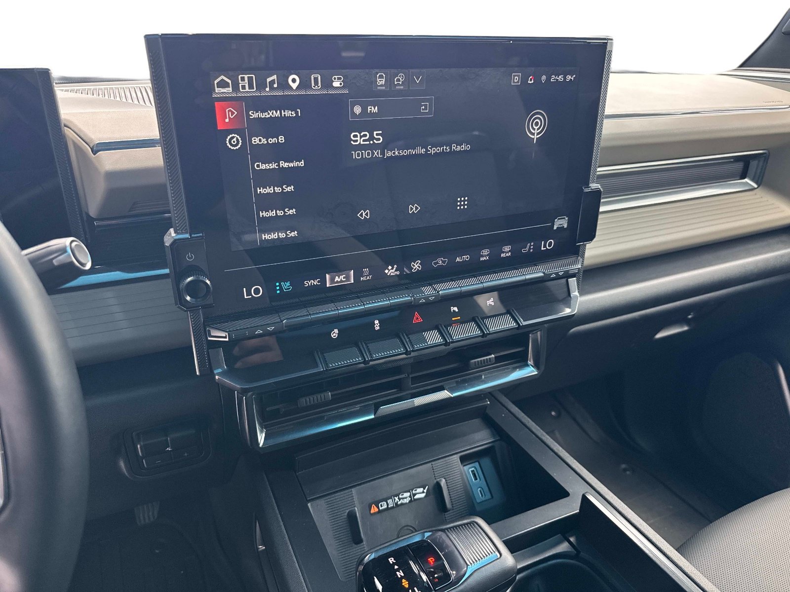 Used 2026 GMC Hummer EV SUV AWD/4WD image 25