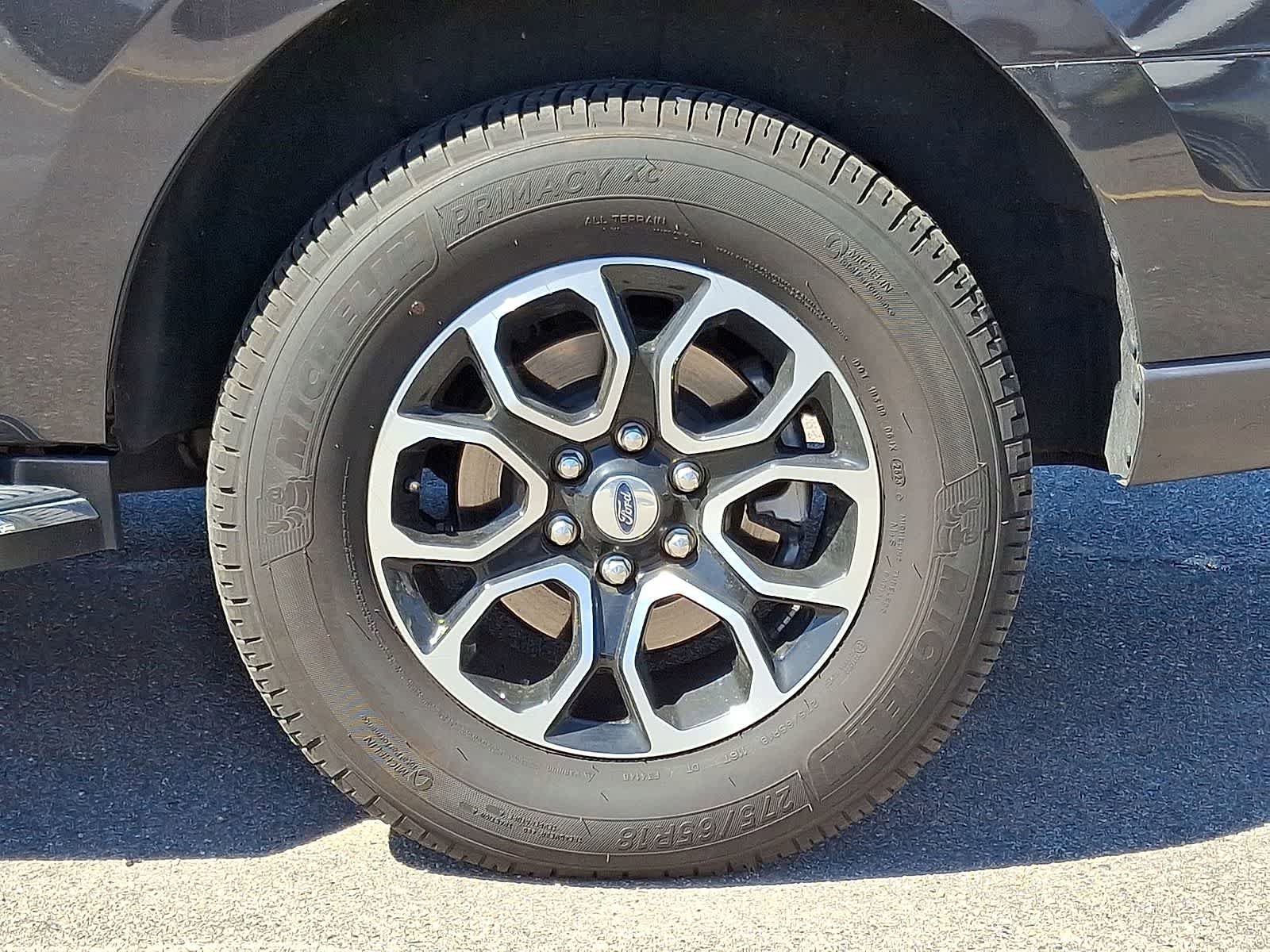 Used 2023 Ford Expedition XLT image 38