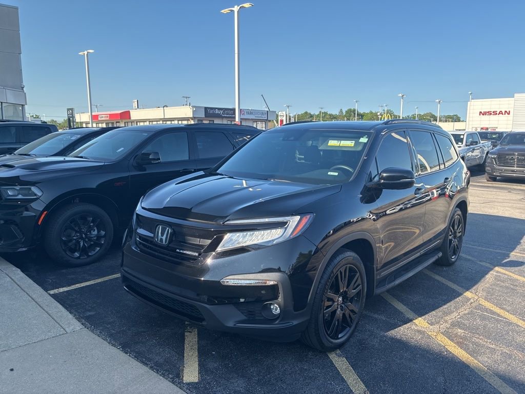 Used 2022 Honda Pilot Black Edition image 2