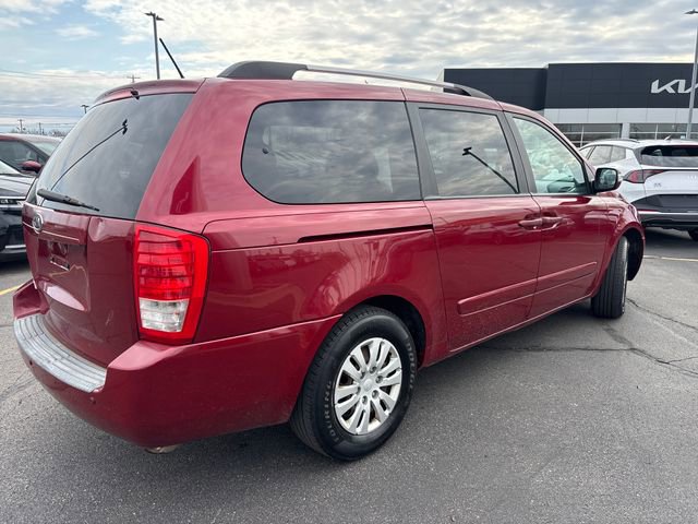 Used 2011 Kia Sedona LX image 5