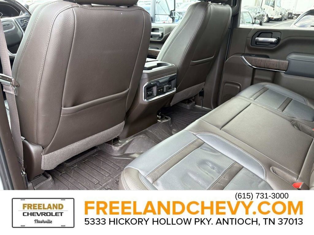 Used 2022 GMC Sierra 2500 Denali w/ Denali Ultimate Package AWD/4WD image 18