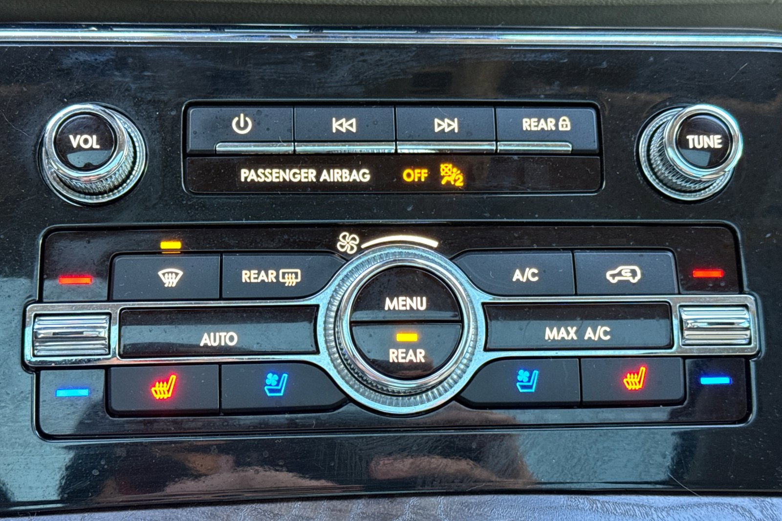 Used 2018 Lincoln Navigator L Reserve w/ Technology Package image 23