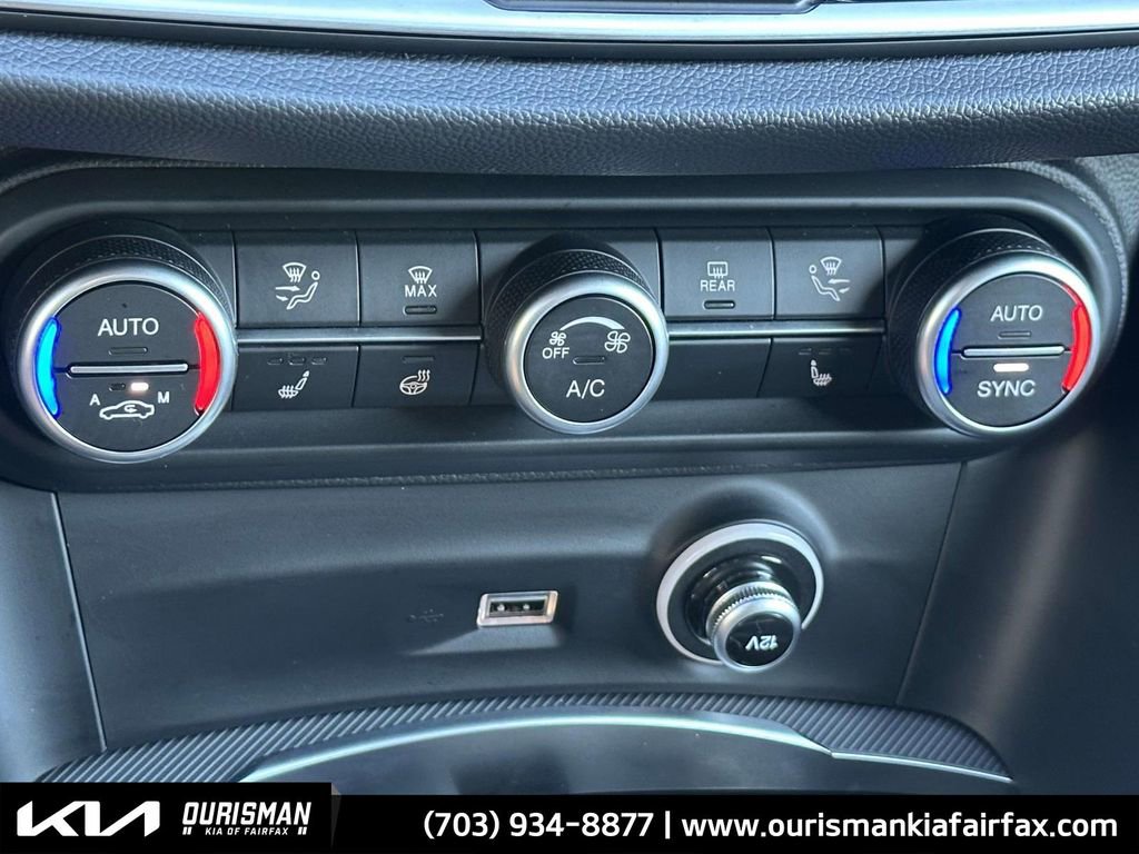 Used 2022 Alfa Romeo Stelvio Veloce image 6