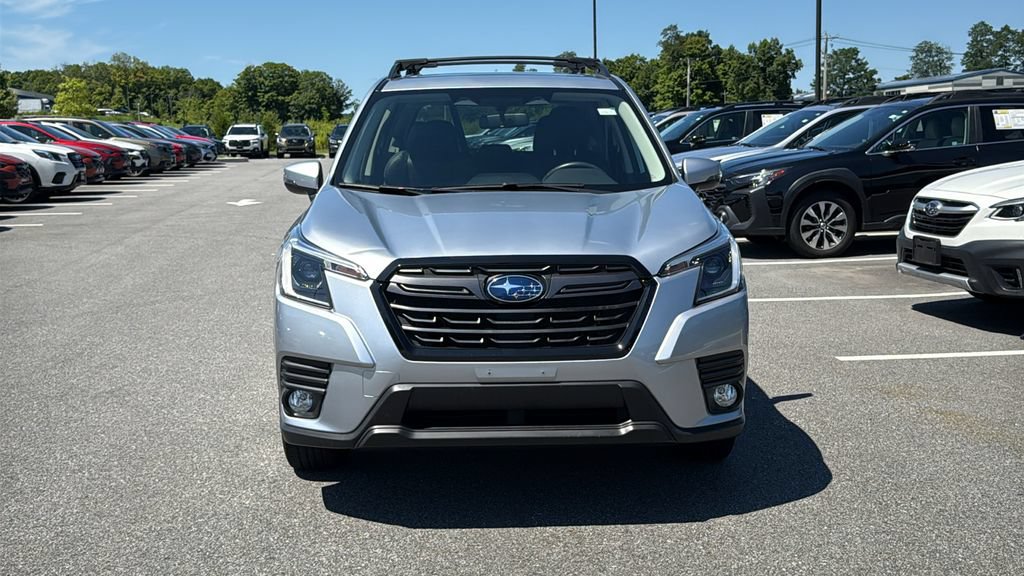 Certified 2023 Subaru Forester Limited AWD/4WD image 2