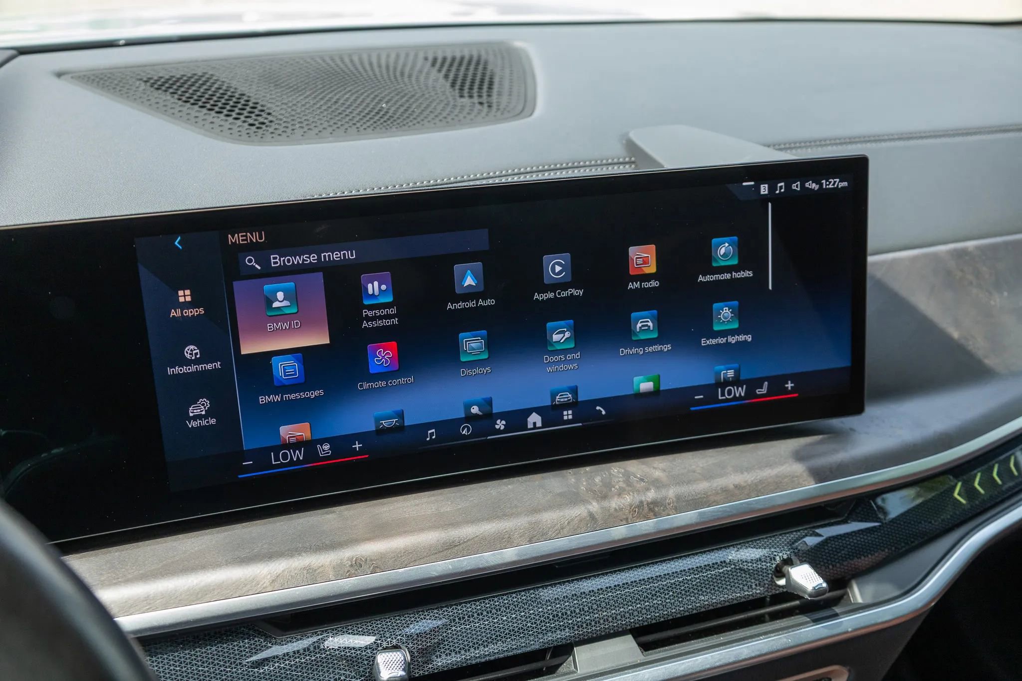 Used 2024 BMW X5 xDrive40i w/ M Sport Package image 51