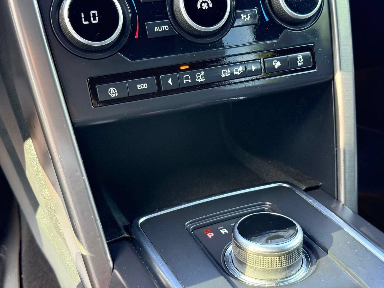 Used 2018 Land Rover Discovery Sport HSE Luxury AWD/4WD image 50