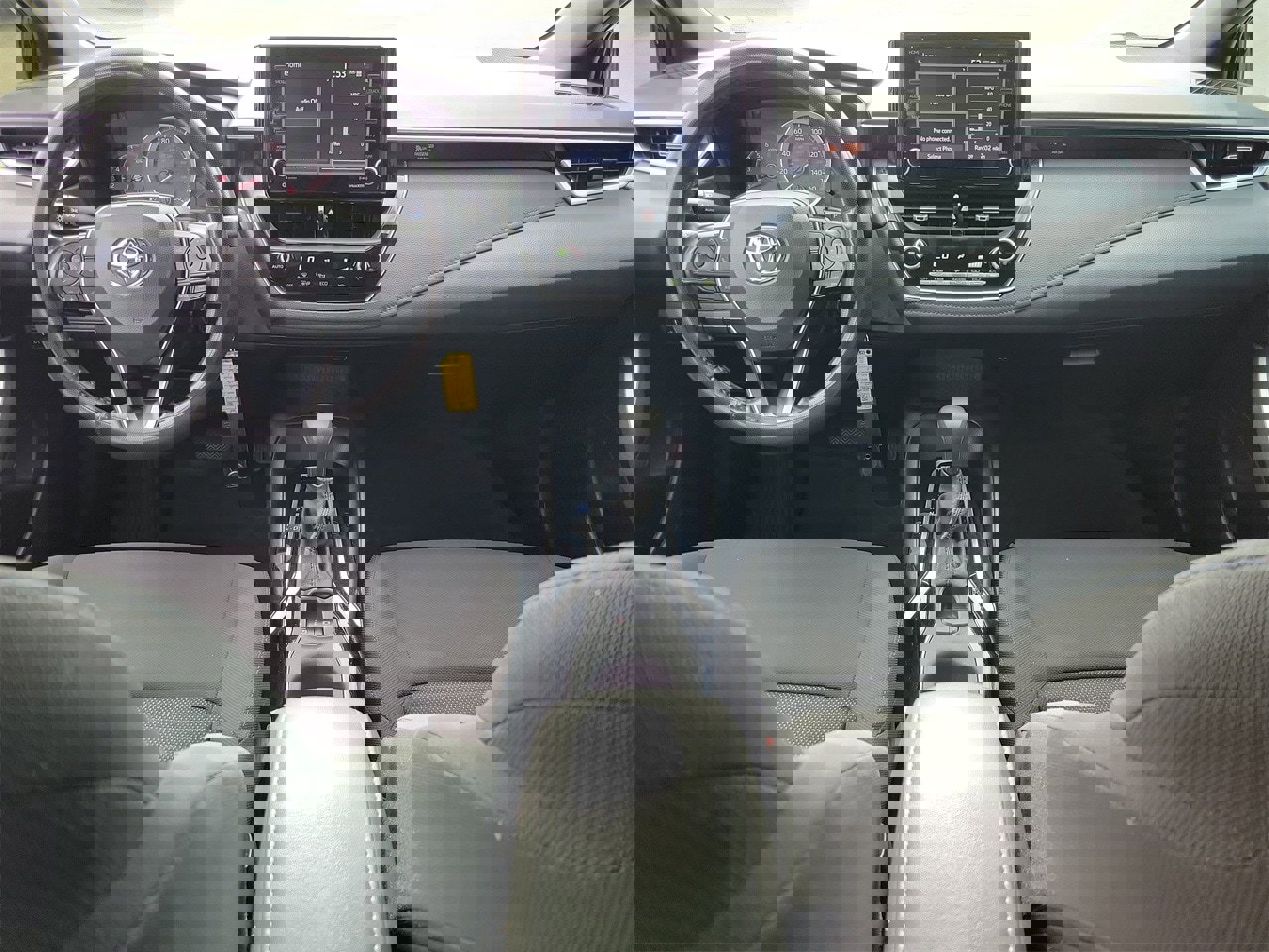Used 2022 Toyota Corolla SE image 12