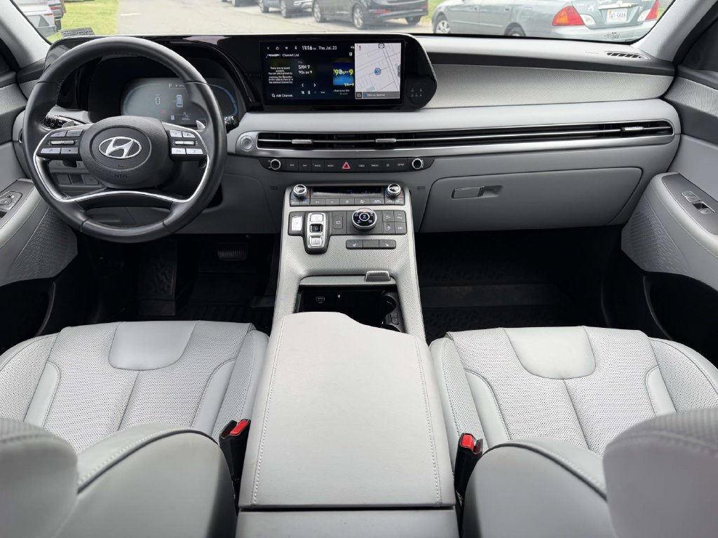 Used 2024 Hyundai Palisade SEL AWD/4WD image 2