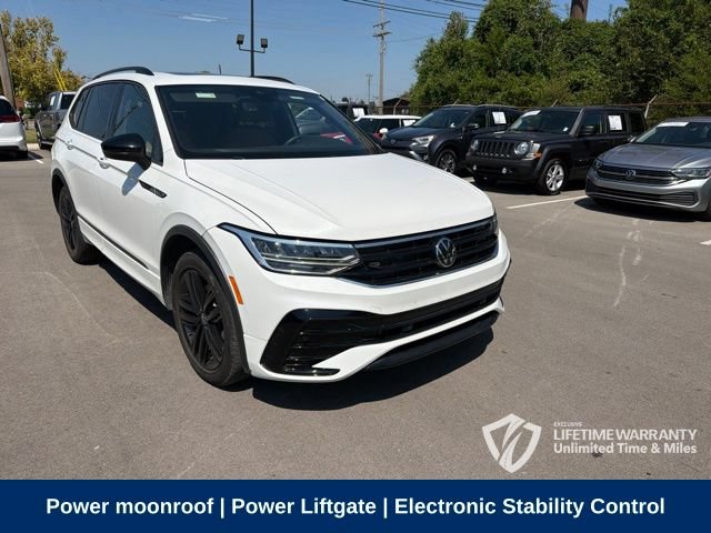 Used 2022 Volkswagen Tiguan SE R-Line FWD image 3