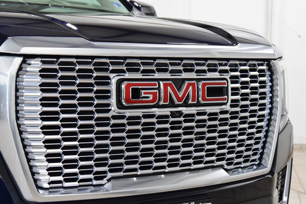 Used 2024 GMC Yukon Denali AWD/4WD image 11
