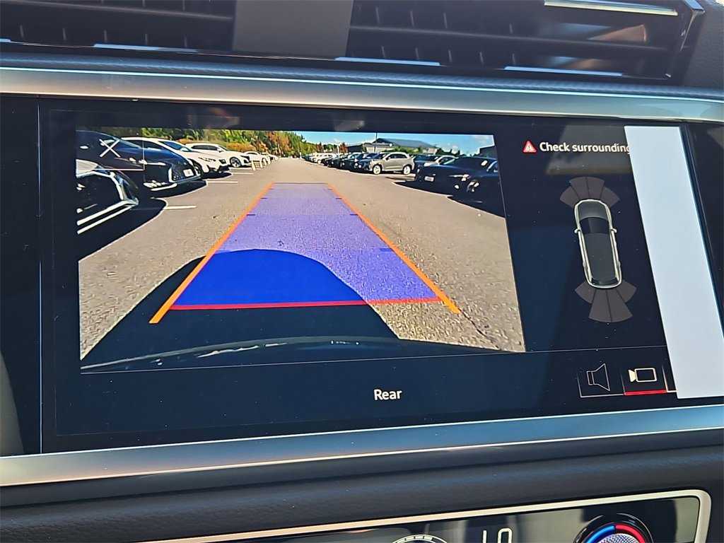 New 2025 Audi Q3 2.0T Premium image 8