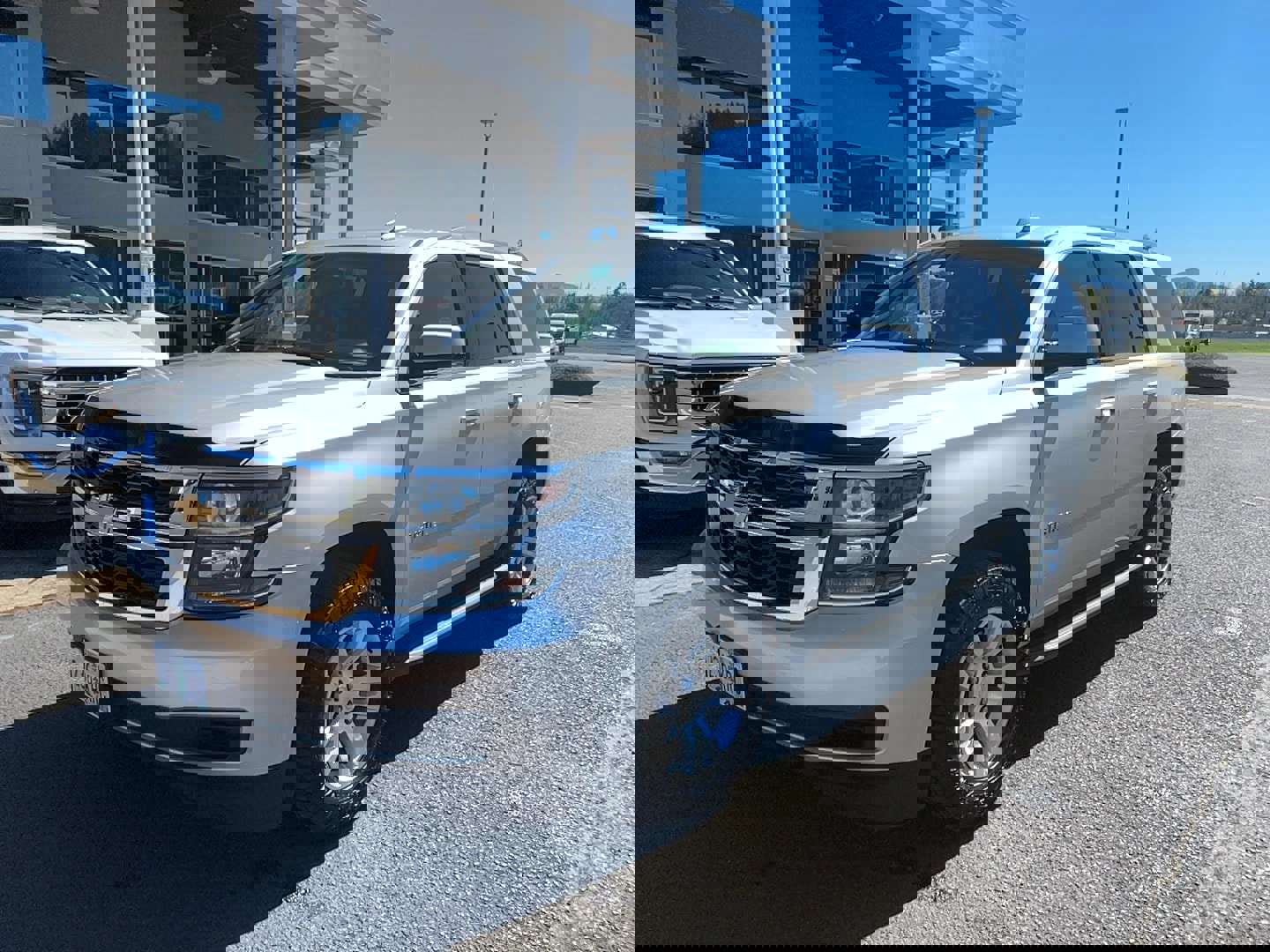 Used 2017 Chevrolet Tahoe LT image 1