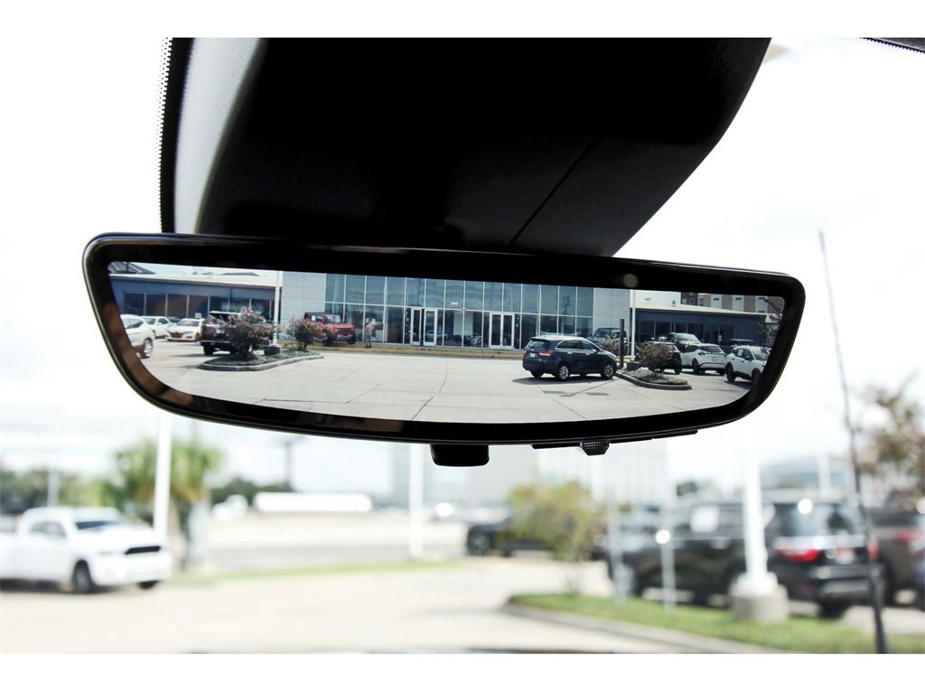 Used 2025 GMC Sierra 3500 Denali Ultimate image 24