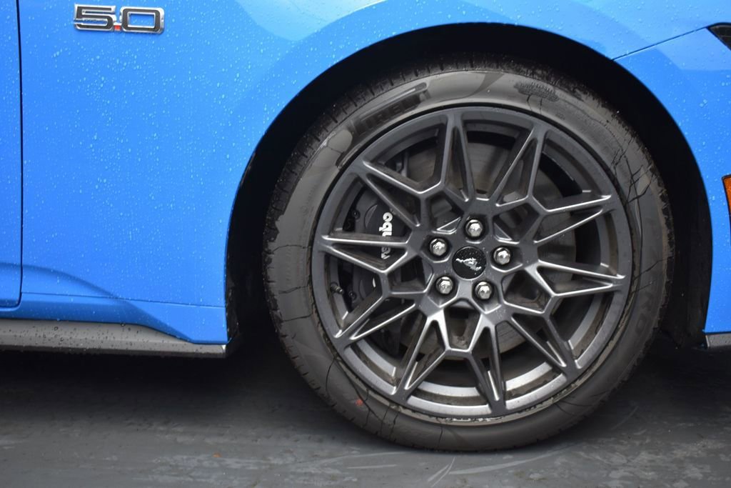 Used 2024 Ford Mustang GT Premium w/ GT Performance Package RWD image 9