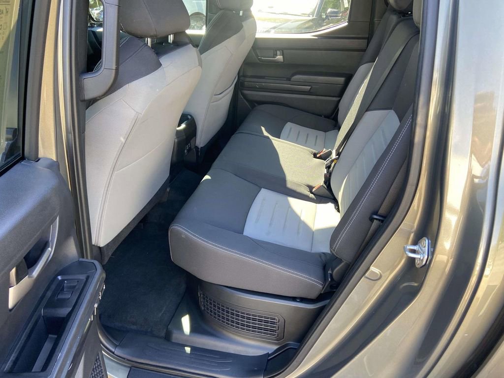Used 2025 Toyota Tacoma TRD Sport image 19