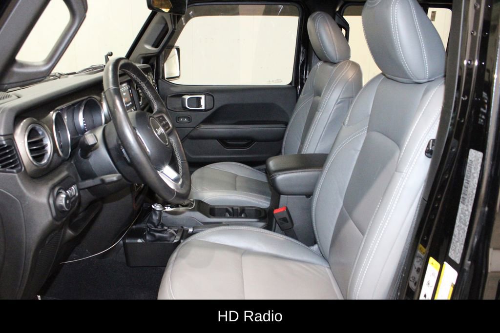 Used 2019 Jeep Wrangler Unlimited Sahara image 10