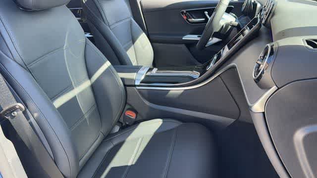 Certified 2026 Mercedes-Benz GLC 300 4MATIC image 36