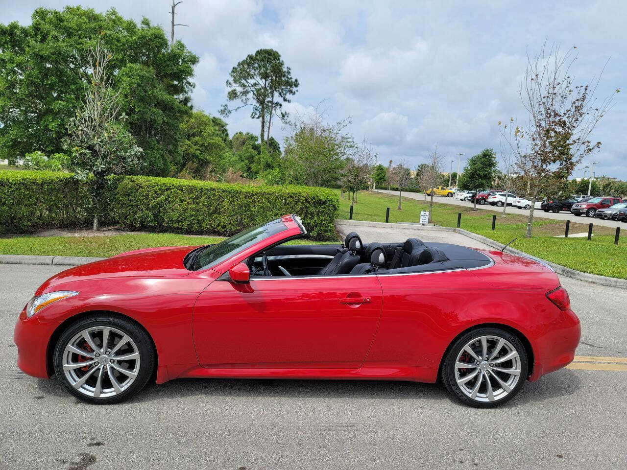 Used 2009 INFINITI G37 Sport w/ Premium Pkg RWD image 4
