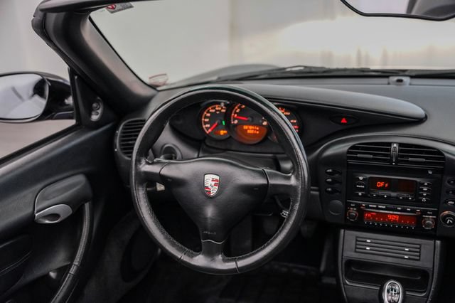 Used 2003 Porsche Boxster RWD image 4