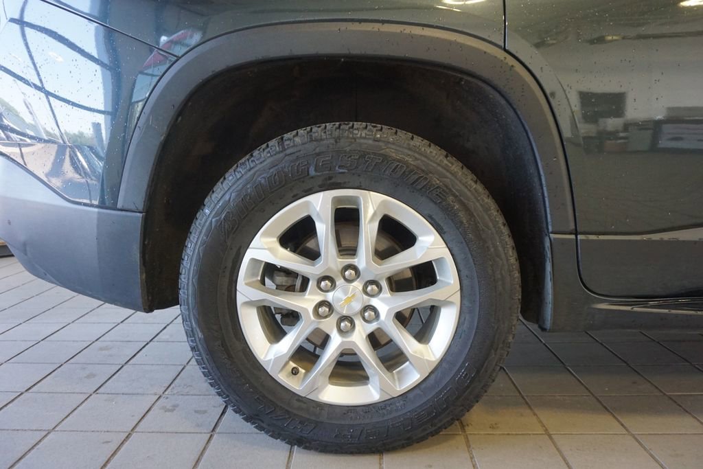 Used 2018 Chevrolet Traverse LT FWD image 30