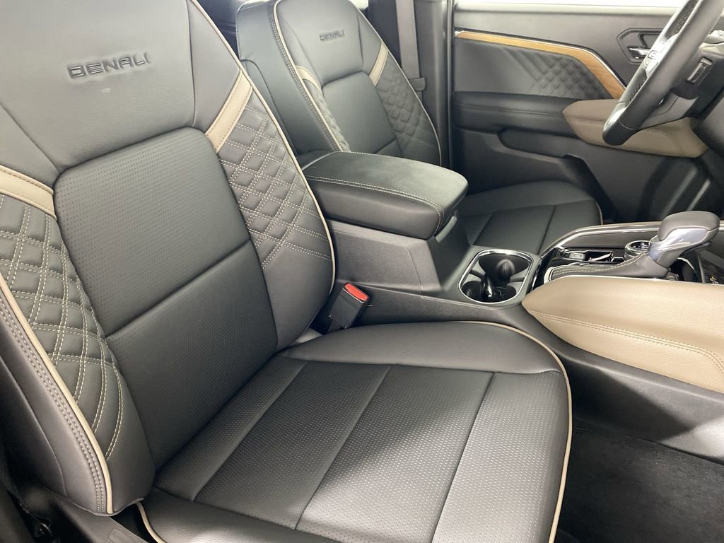 New 2026 GMC Canyon Denali image 29