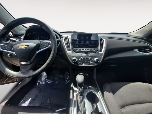 Used 2024 Chevrolet Malibu LT FWD image 10