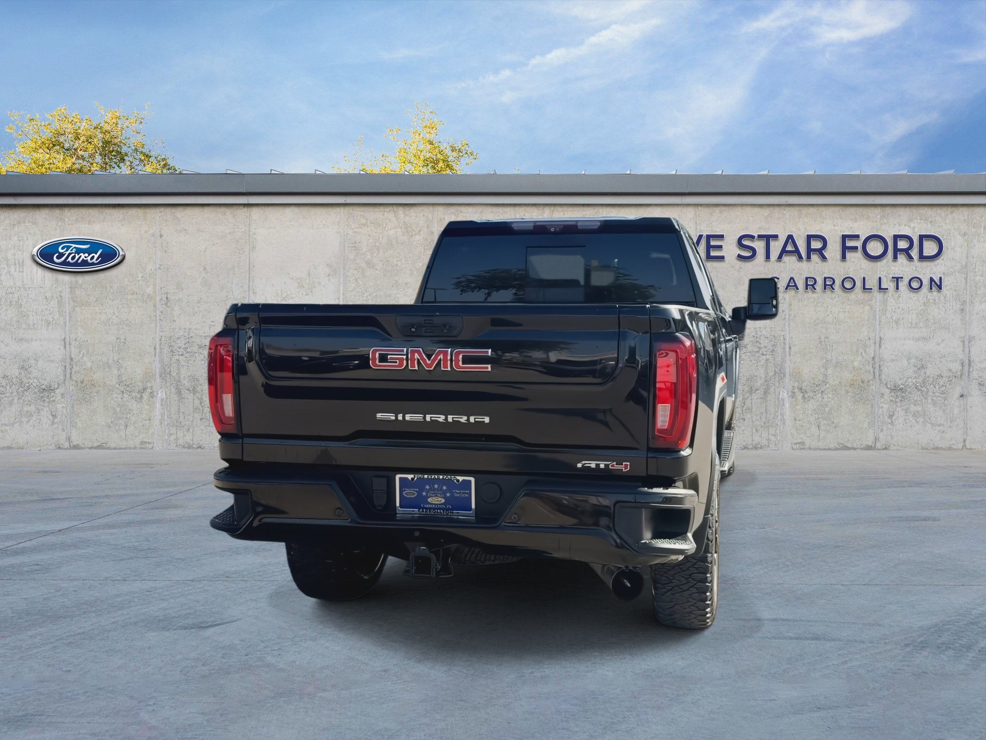 Used 2022 GMC Sierra 2500 AT4 w/ AT4 Premium Plus Package AWD/4WD image 7