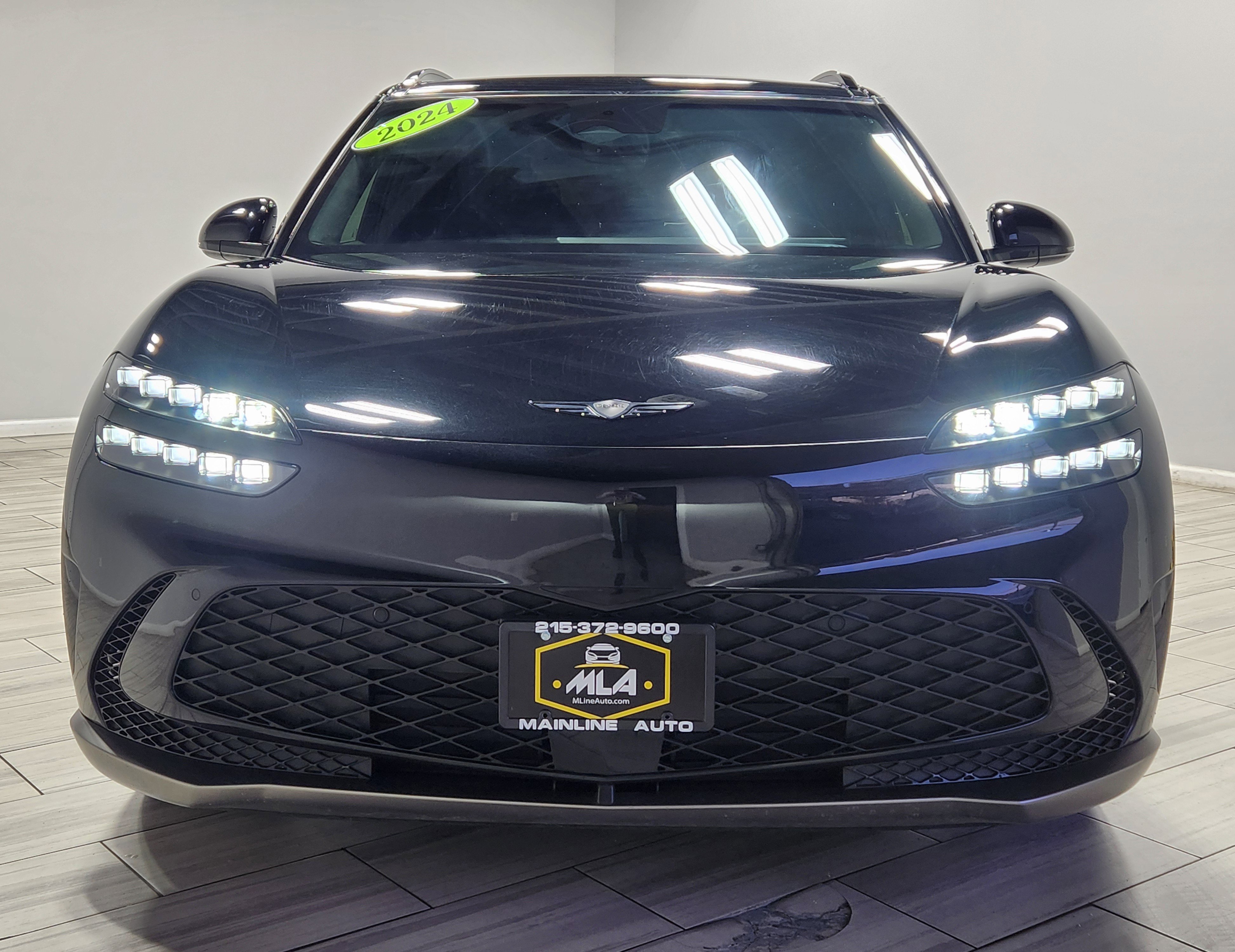 Used 2025 Genesis GV60 RWD image 8