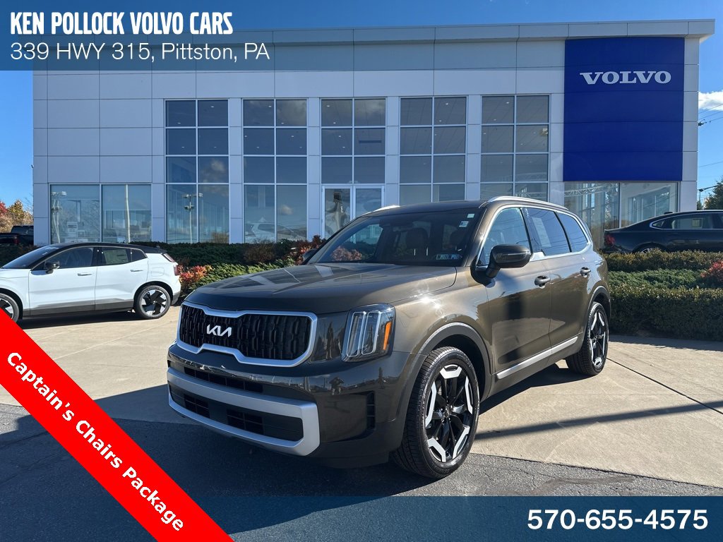 Used 2024 Kia Telluride EX w/ EX Captain's Chair Package