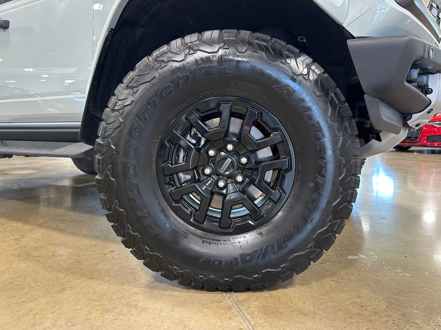 Used 2024 Ford Bronco Raptor AWD/4WD image 9