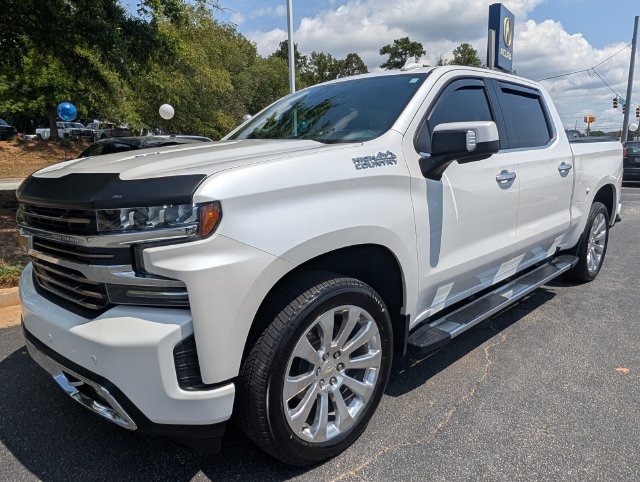 Used 2021 Chevrolet Silverado 1500 High Country w/ Technology Package AWD/4WD image 14