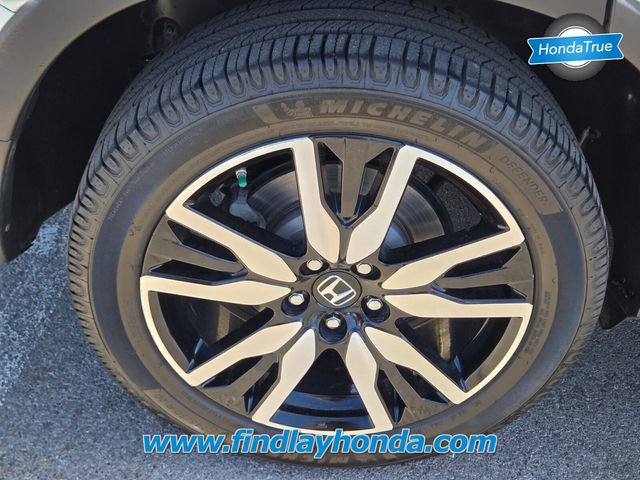 Certified 2019 Honda Pilot Touring image 10