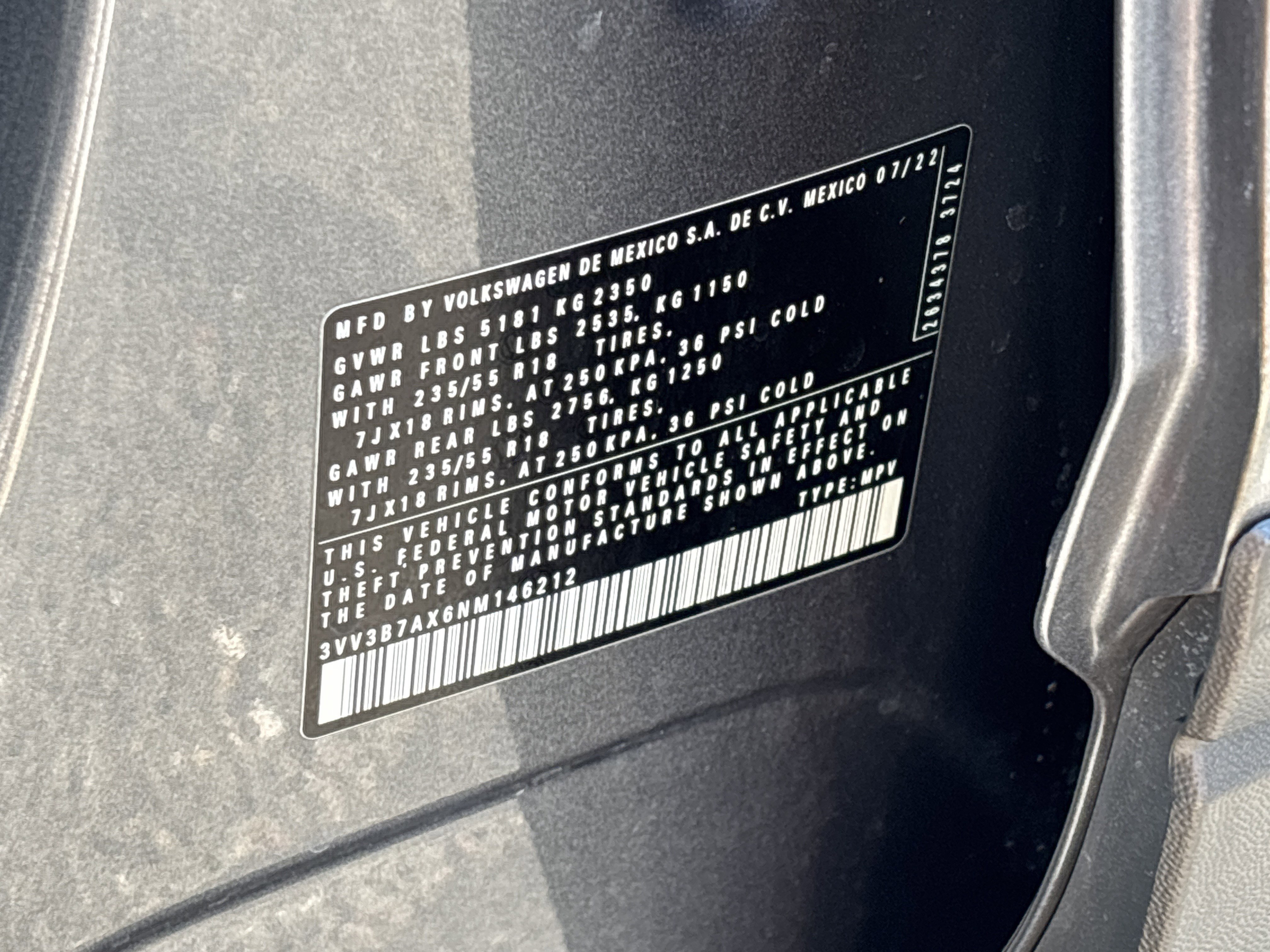 Used 2022 Volkswagen Tiguan SE image 31