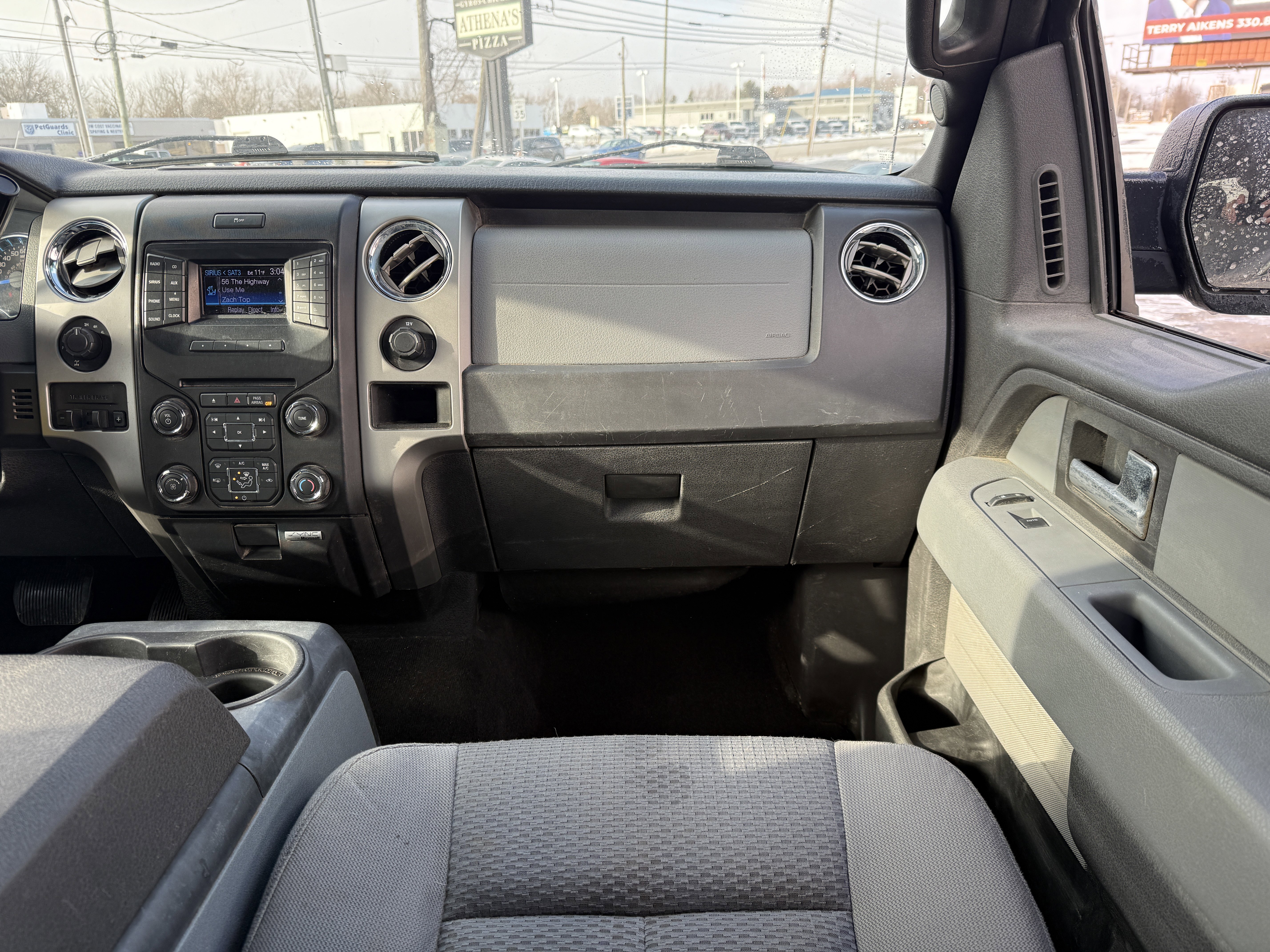 Used 2013 Ford F150 XLT w/ Luxury Equipment Group image 24