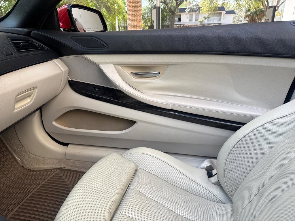Used 2013 BMW 640i Convertible RWD image 22