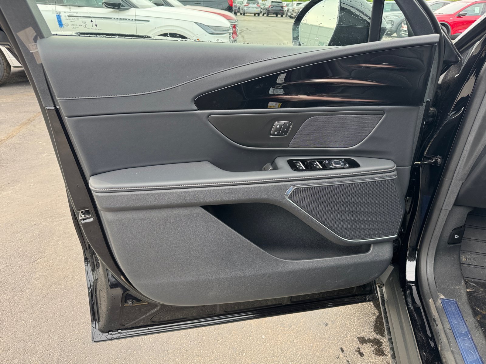 New 2026 Lincoln Nautilus Premier AWD/4WD image 24