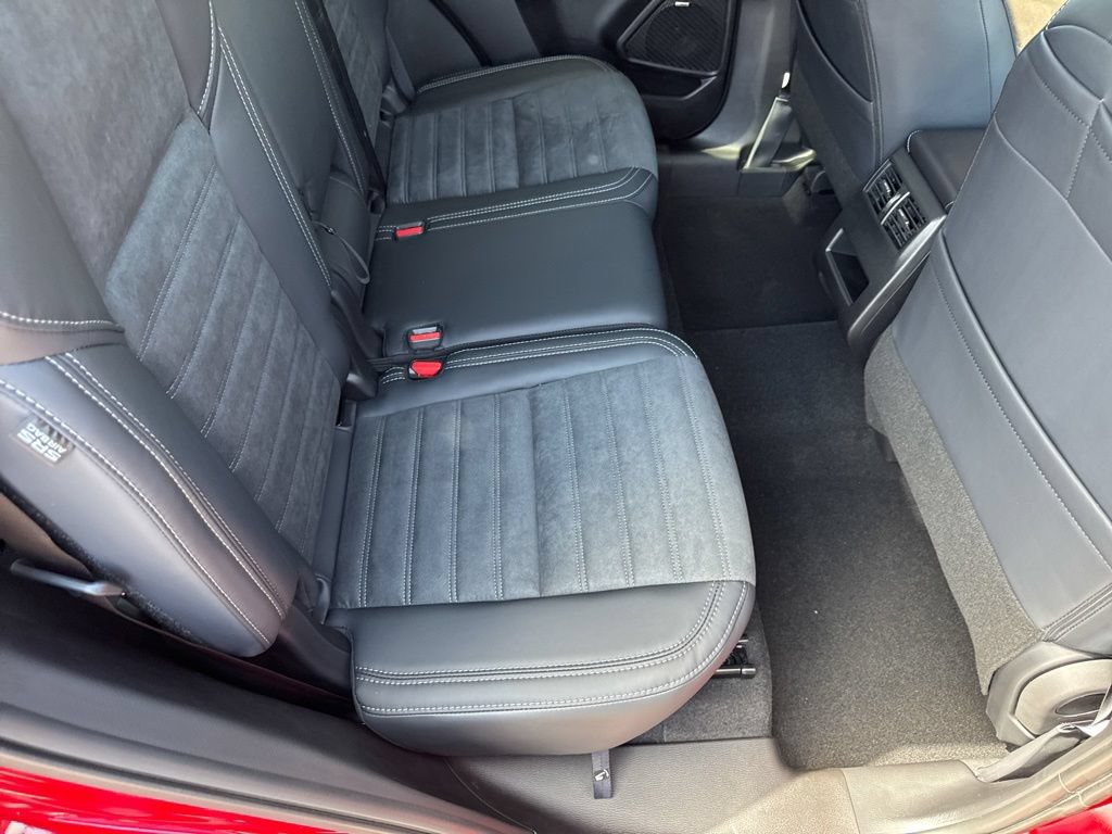 New 2026 Mitsubishi Outlander LE FWD image 28