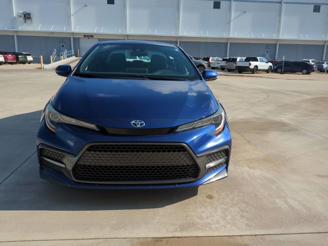Used 2020 Toyota Corolla SE FWD image 2