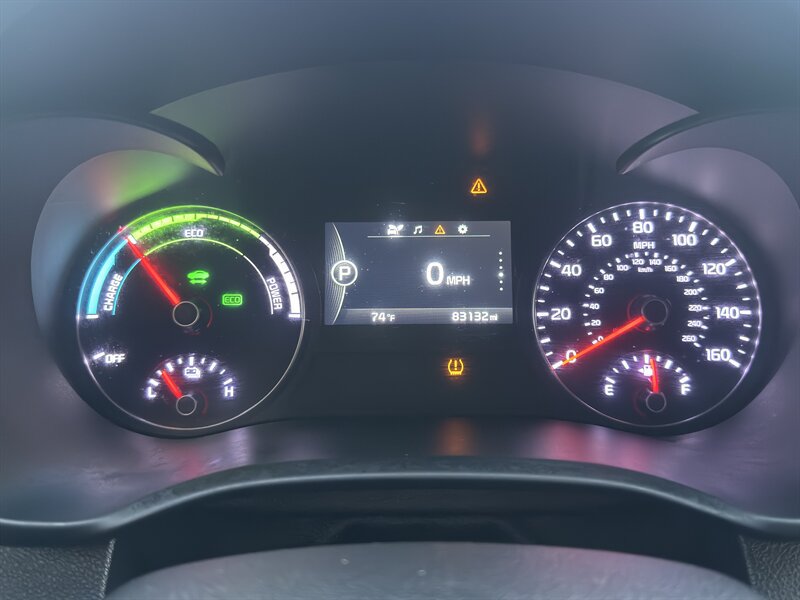 Used 2018 Kia Optima Premium w/ Convenience Package FWD image 47