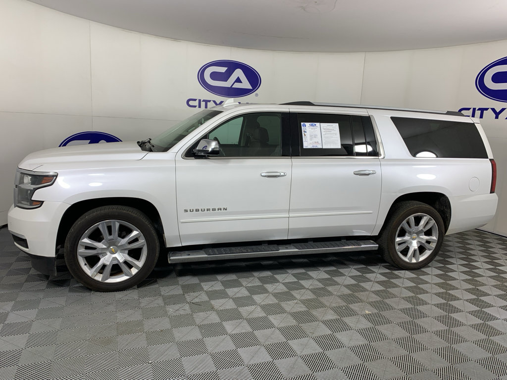 Used 2017 Chevrolet Suburban Premier image 6